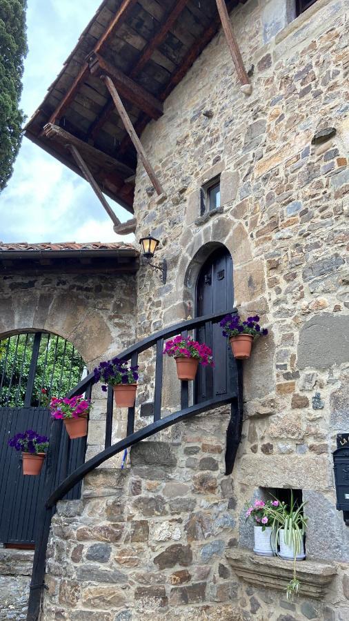 Little Tower Villa Potes Exterior photo